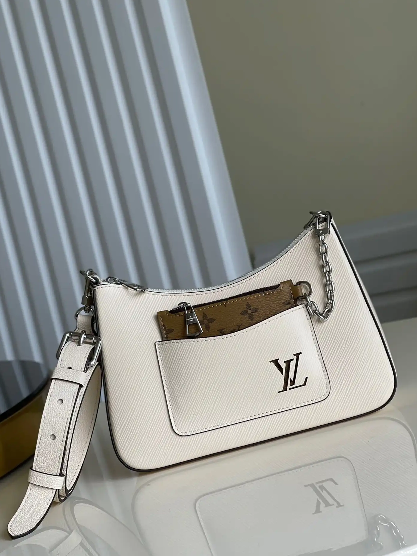 Rep ladies MARELLE LOUIS VUITTON 0613
